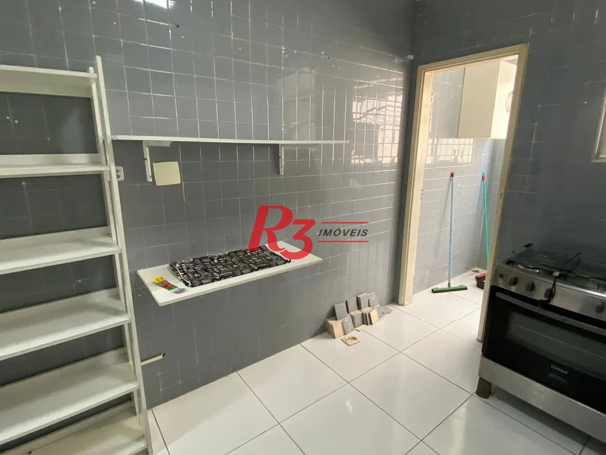 Apartamento com 2 dormitórios à venda, 63 m² por R$ 385.000,00 - Aparecida - Santos/SP