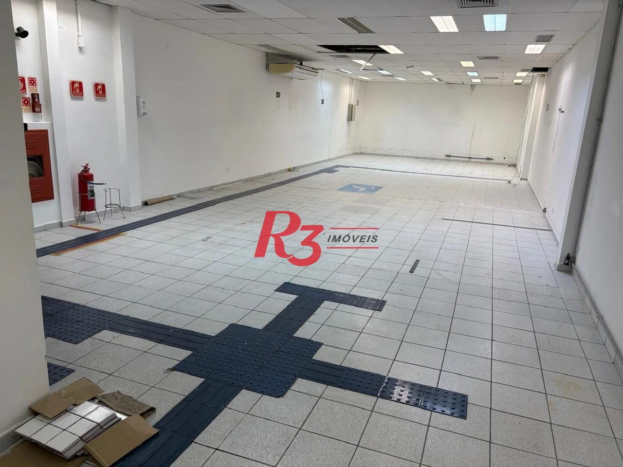 Prédio para alugar, 1100 m² por R$ 32.000,00/mês - Centro - Santos/SP