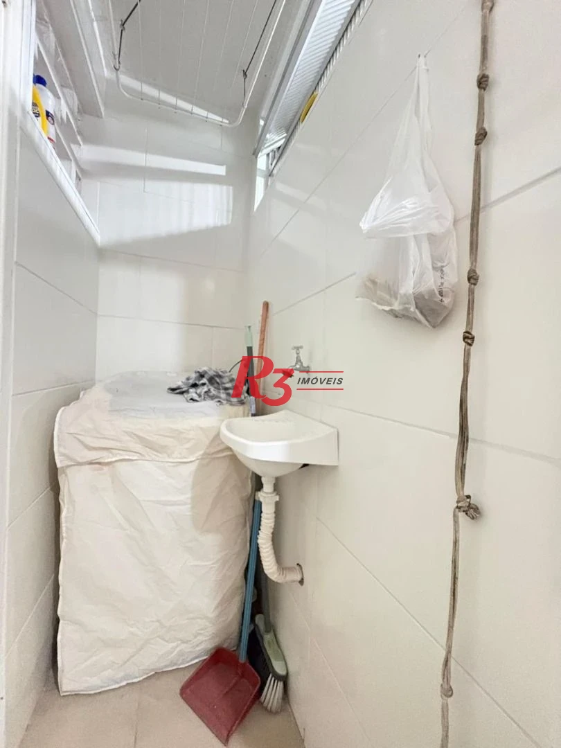 Apartamento com 1 dormitório para alugar, 67 m² por R$ 3.200,02/mês - Boqueirão - Santos/SP