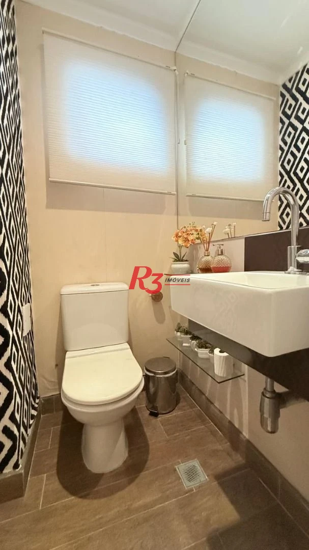 Apartamento com 3 dormitórios à venda, 138 m² por R$ 1.680.000,00 - Gonzaga - Santos/SP