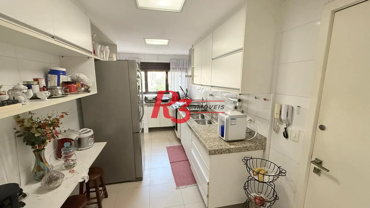 Apartamento com 3 dormitórios à venda, 138 m² por R$ 1.680.000,00 - Gonzaga - Santos/SP