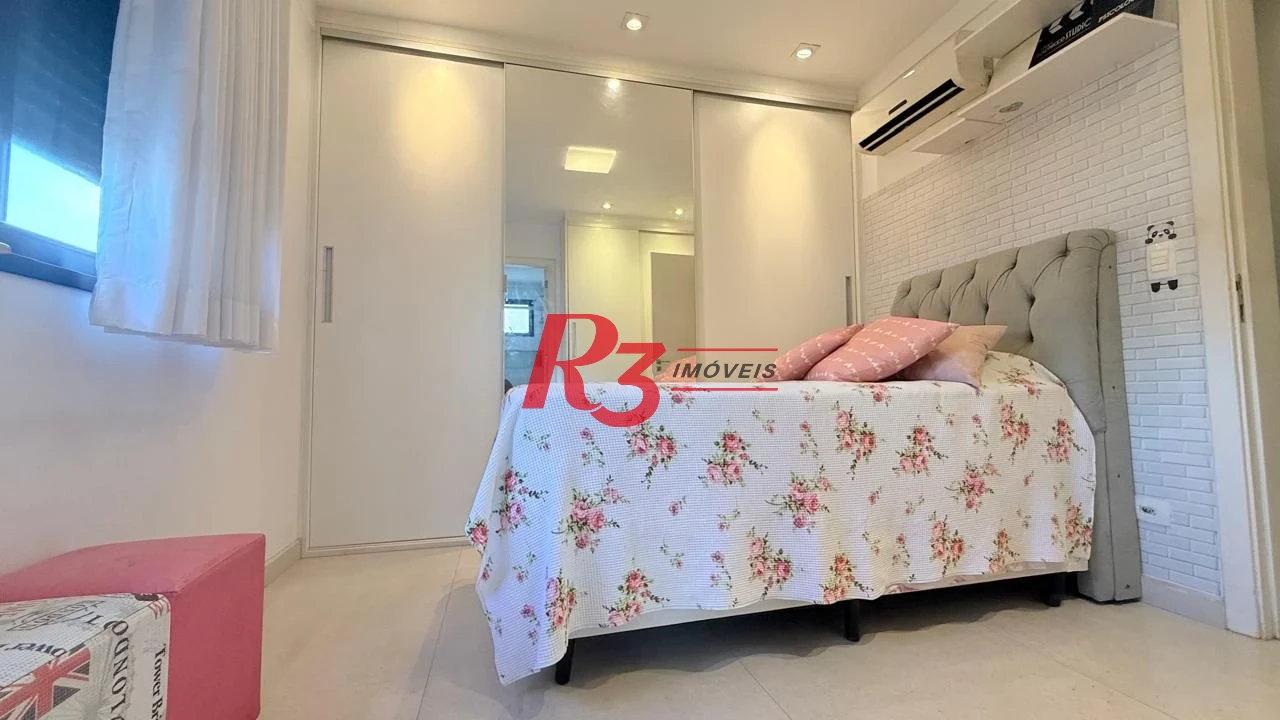 Apartamento com 3 dormitórios à venda, 138 m² por R$ 1.680.000,00 - Gonzaga - Santos/SP
