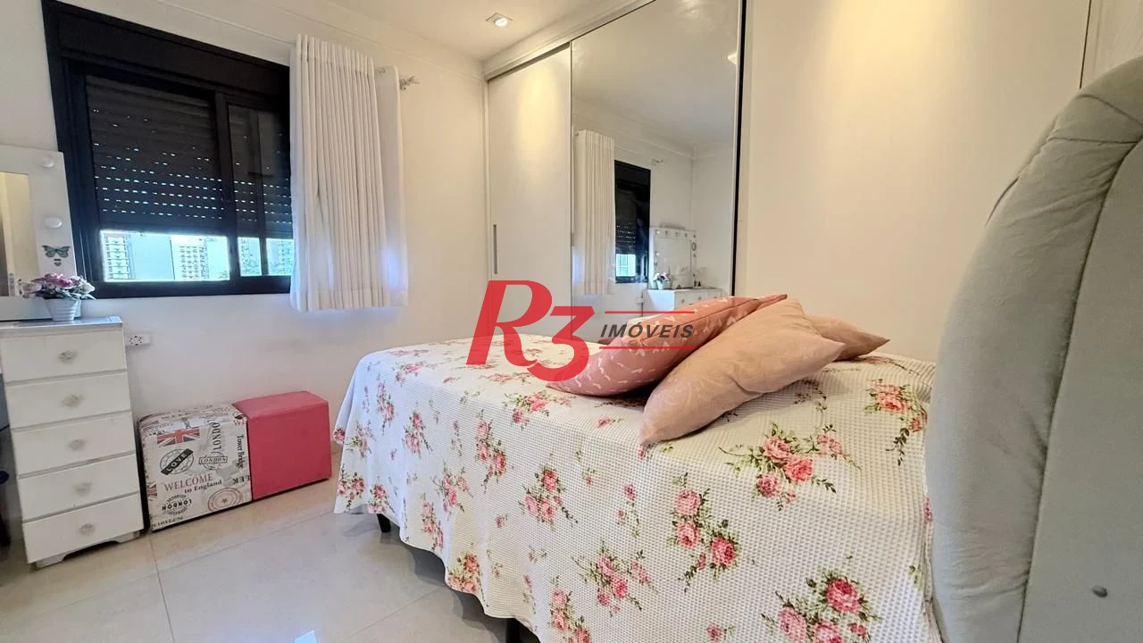 Apartamento com 3 dormitórios à venda, 138 m² por R$ 1.680.000,00 - Gonzaga - Santos/SP