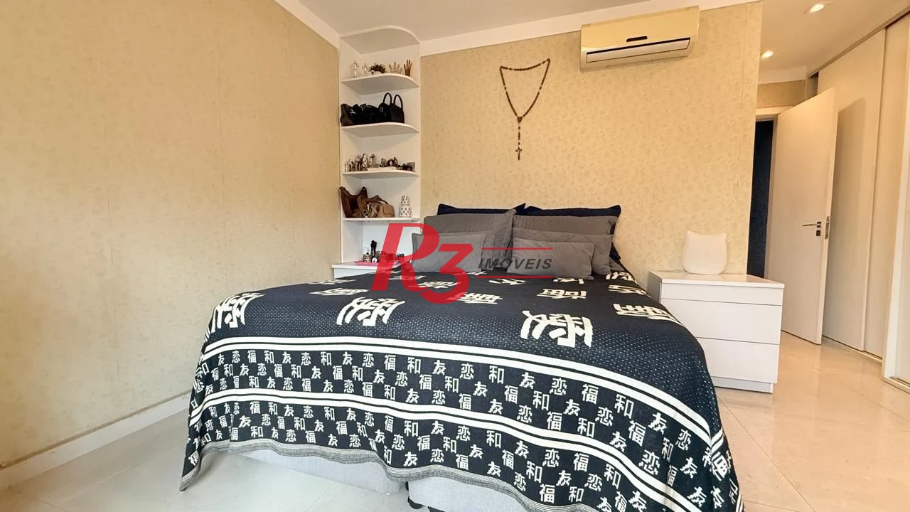 Apartamento com 3 dormitórios à venda, 138 m² por R$ 1.680.000,00 - Gonzaga - Santos/SP