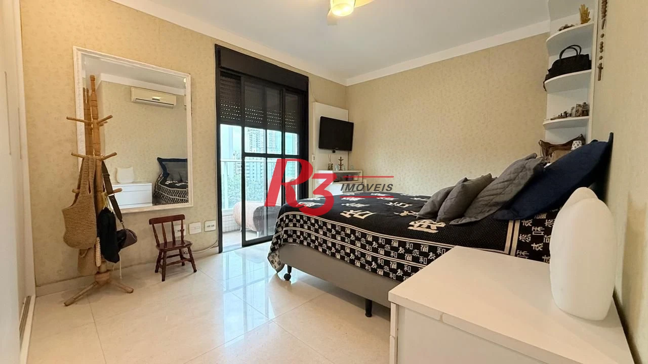 Apartamento com 3 dormitórios à venda, 138 m² por R$ 1.680.000,00 - Gonzaga - Santos/SP
