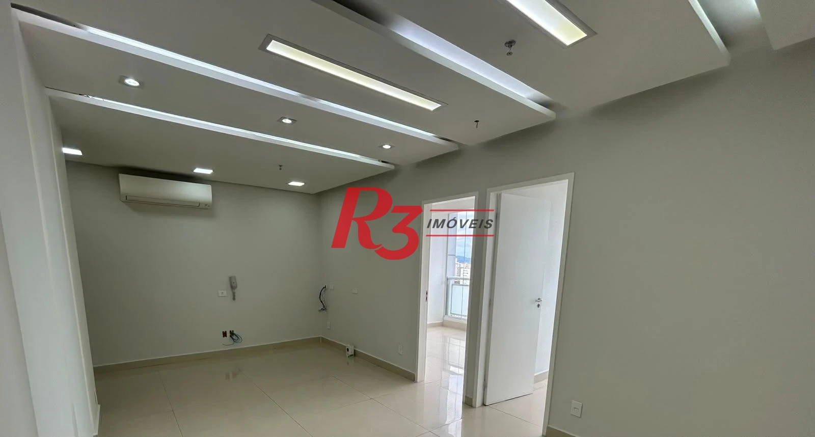 Sala para alugar, 44 m² por R$ 5.000,00/mês - Encruzilhada - Santos/SP