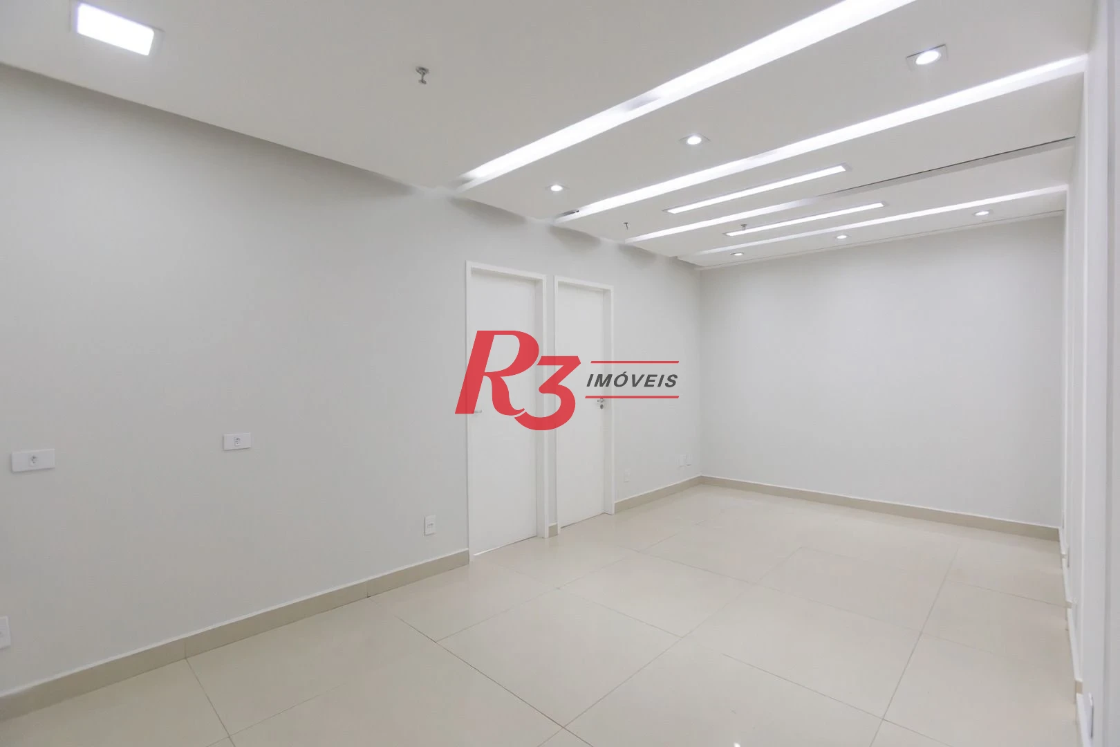 Sala para alugar, 44 m² por R$ 5.000,00/mês - Encruzilhada - Santos/SP