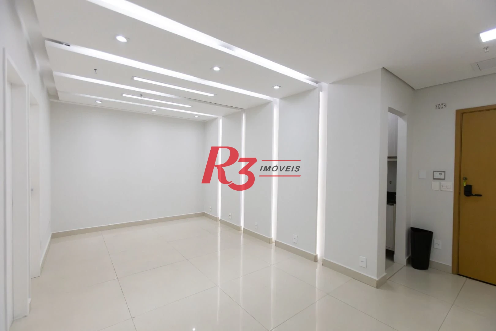 Sala para alugar, 44 m² por R$ 5.000,00/mês - Encruzilhada - Santos/SP