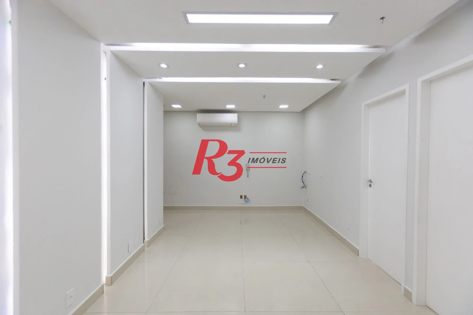 Sala para alugar, 44 m² por R$ 5.000,00/mês - Encruzilhada - Santos/SP