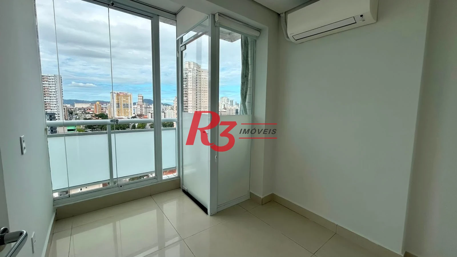 Sala para alugar, 44 m² por R$ 5.000,00/mês - Encruzilhada - Santos/SP