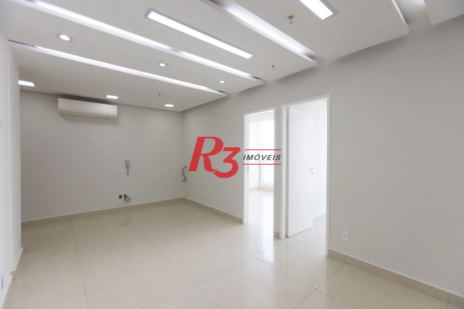Sala para alugar, 44 m² por R$ 5.000,00/mês - Encruzilhada - Santos/SP