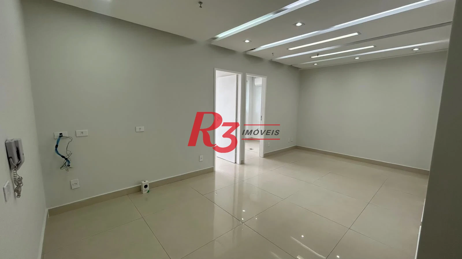 Sala para alugar, 44 m² por R$ 5.000,00/mês - Encruzilhada - Santos/SP