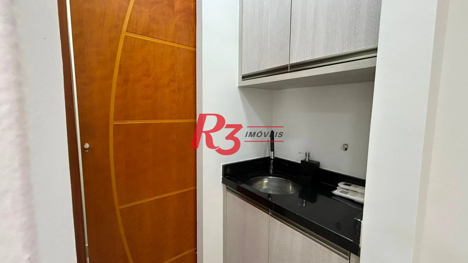 Sala para alugar, 44 m² por R$ 5.000,00/mês - Encruzilhada - Santos/SP