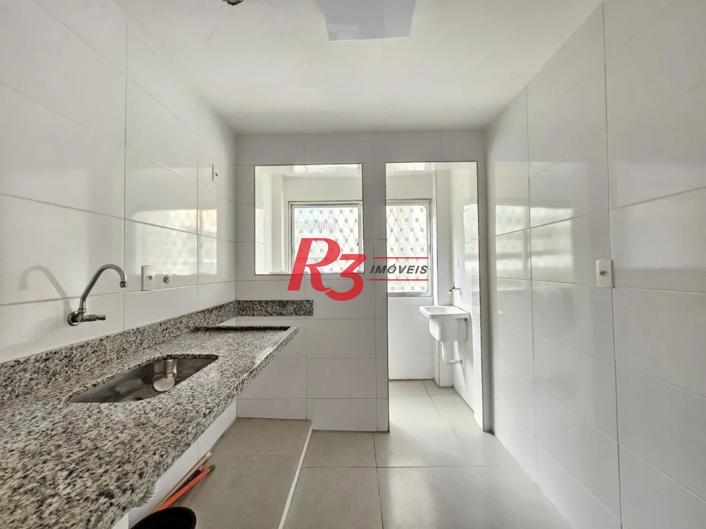 Apartamento com 1 dormitório à venda, 48 m² por R$ 420.000,00 - Gonzaga - Santos/SP