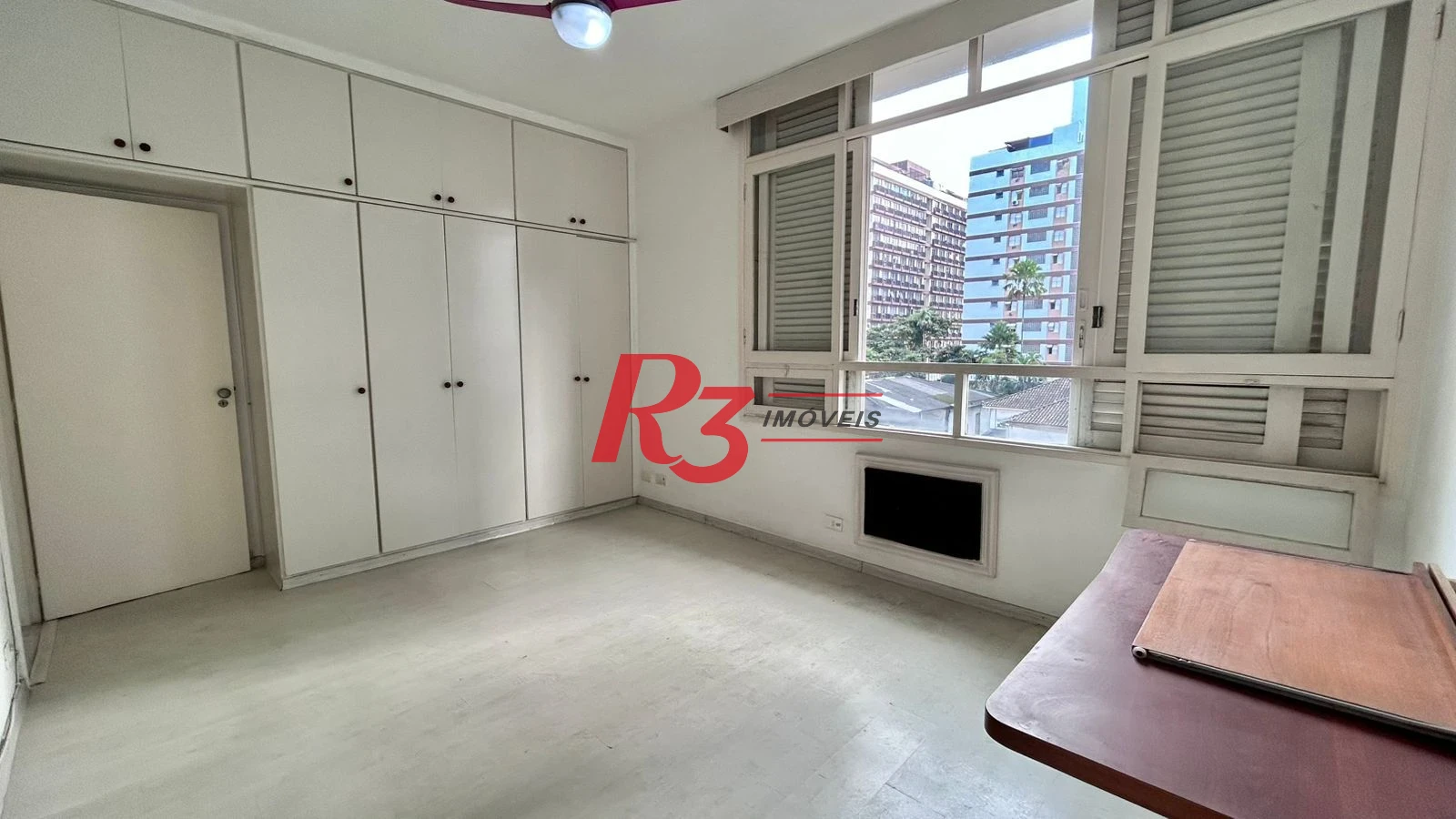 Apartamento com 3 dormitórios à venda, 152 m² por R$ 710.000,00 - Itararé - São Vicente/SP