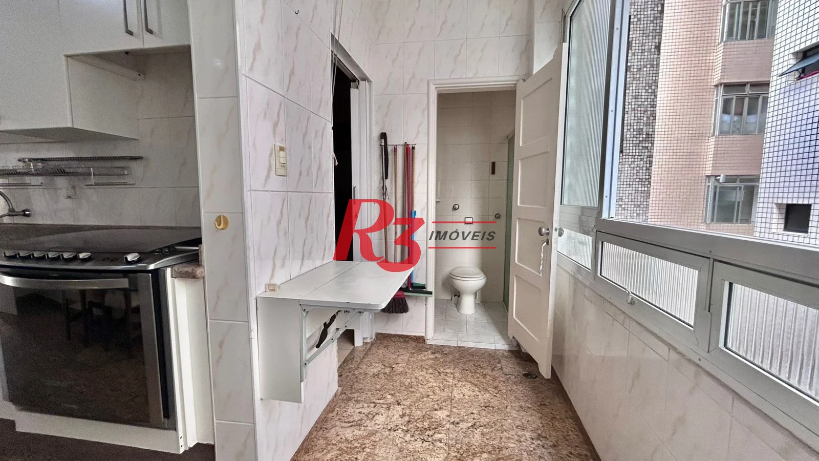 Apartamento com 3 dormitórios à venda, 152 m² por R$ 710.000,00 - Itararé - São Vicente/SP