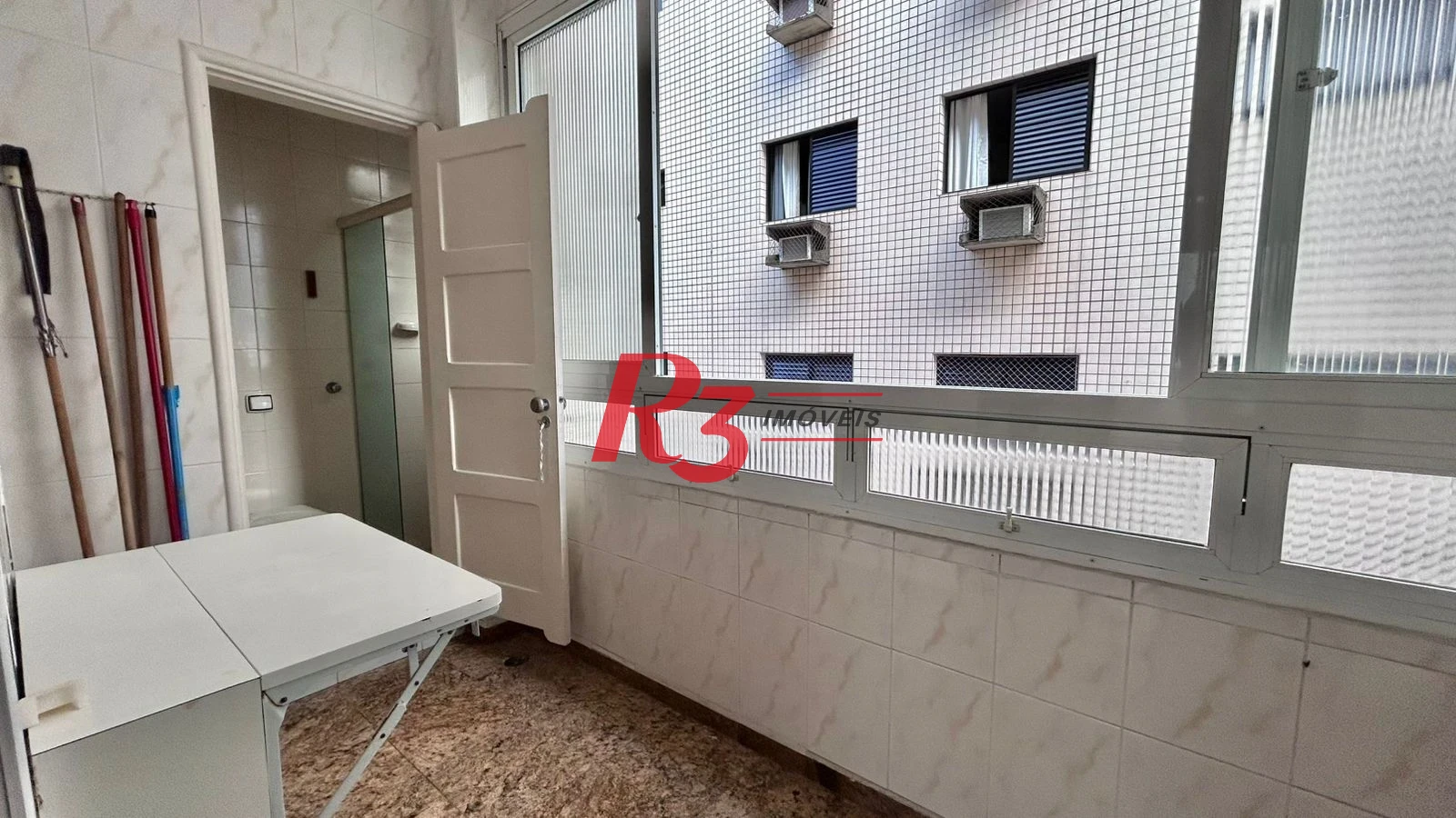 Apartamento com 3 dormitórios à venda, 152 m² por R$ 710.000,00 - Itararé - São Vicente/SP