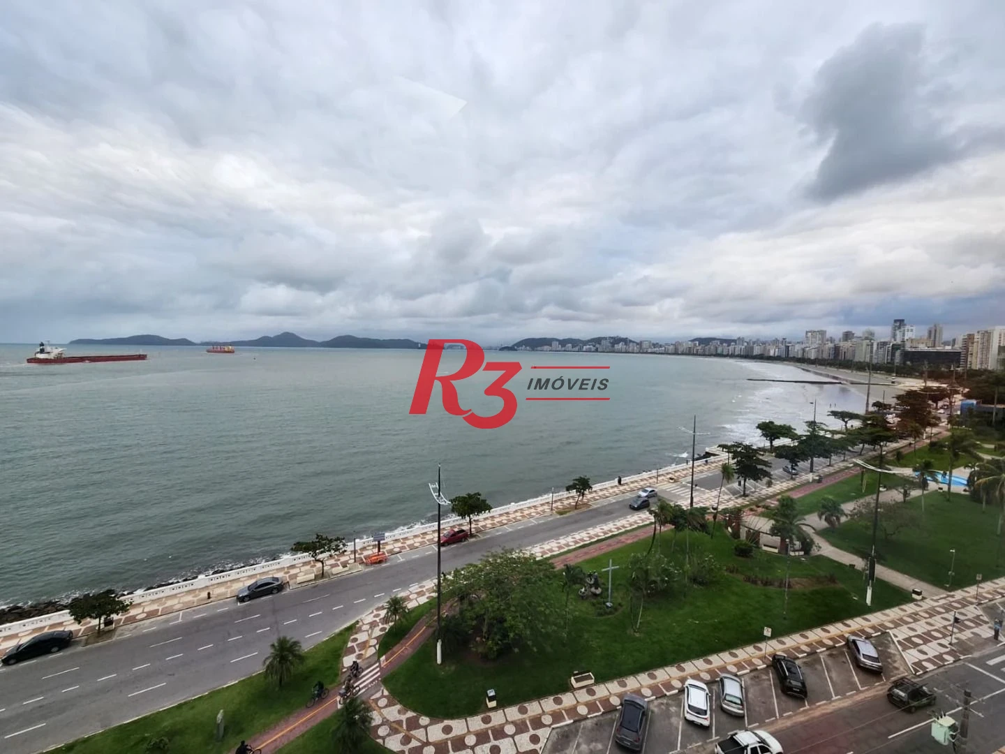 Apartamento com 3 dormitórios à venda, 180 m² por R$ 2.029.000,00 - Ponta da Praia - Santos/SP