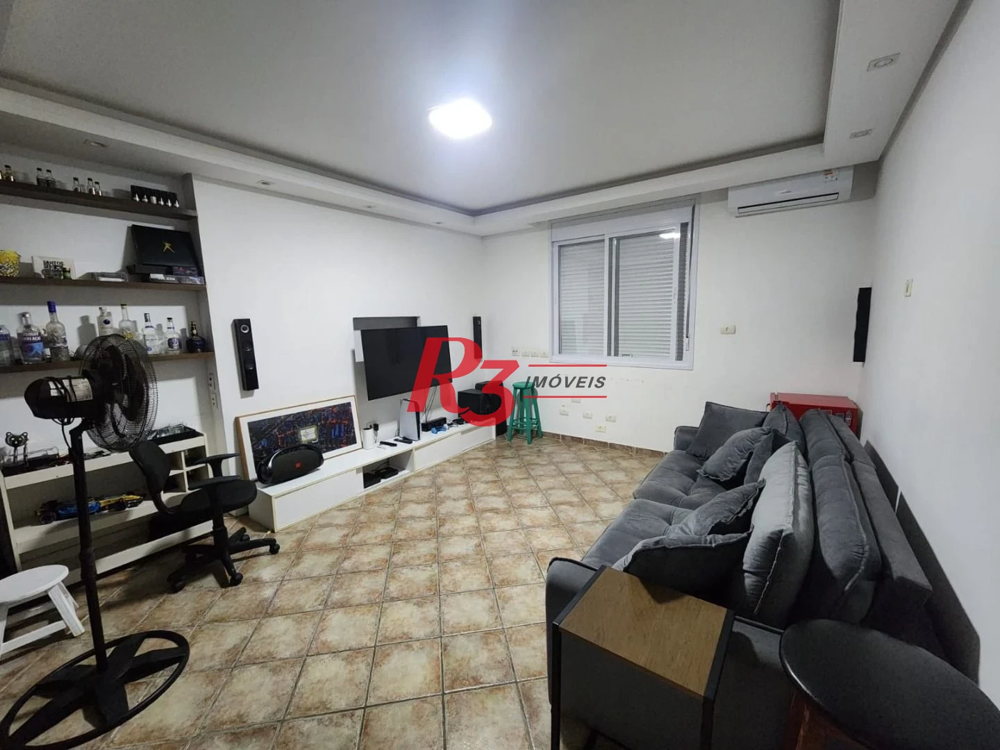 Apartamento com 3 dormitórios à venda, 180 m² por R$ 2.029.000,00 - Ponta da Praia - Santos/SP