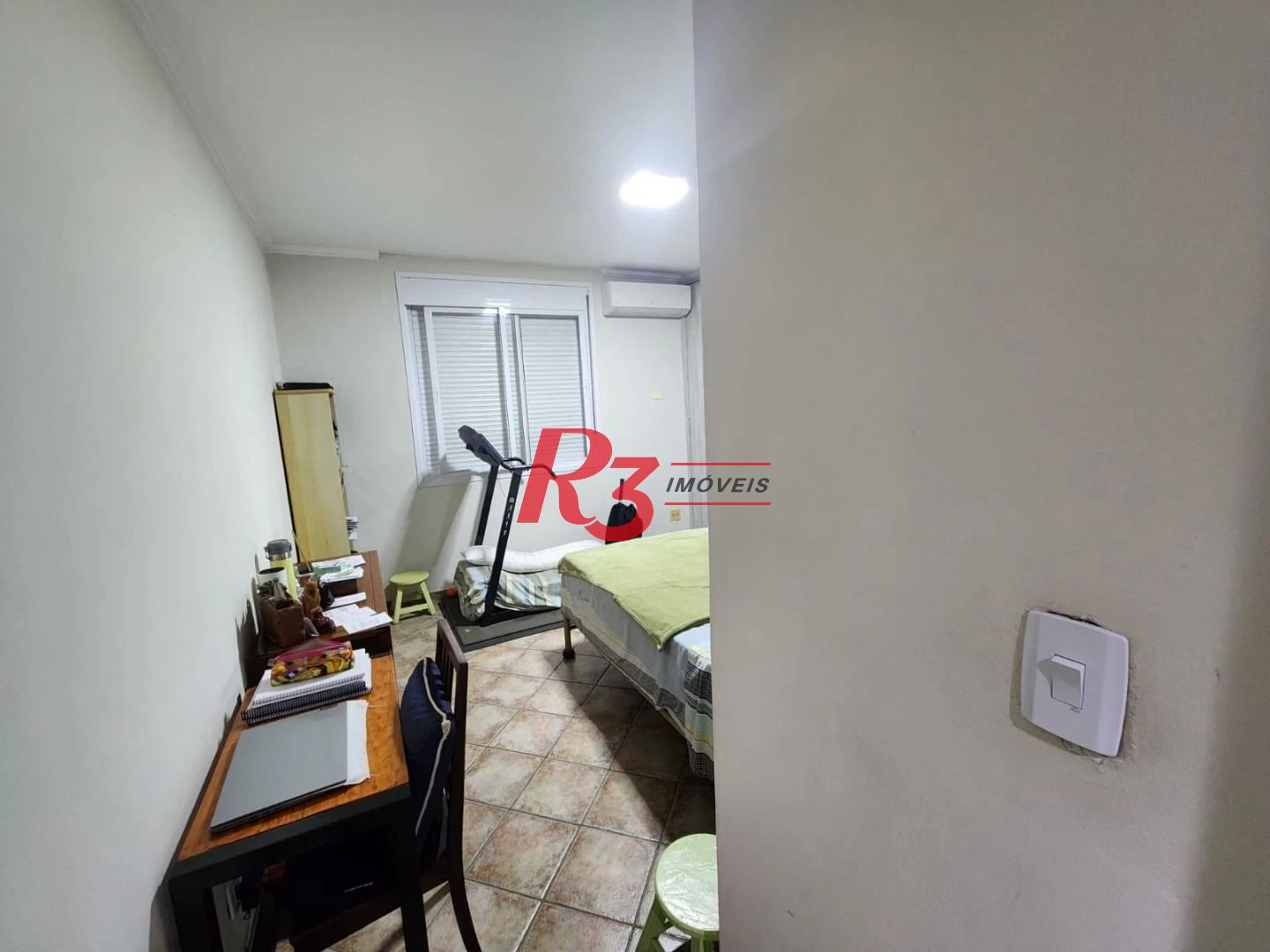 Apartamento com 3 dormitórios à venda, 180 m² por R$ 2.029.000,00 - Ponta da Praia - Santos/SP