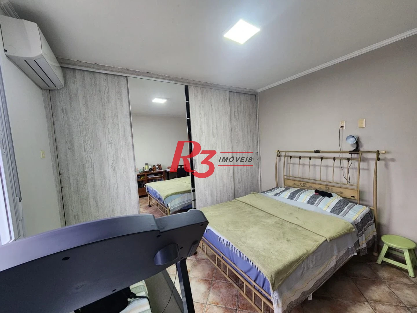 Apartamento com 3 dormitórios à venda, 180 m² por R$ 2.029.000,00 - Ponta da Praia - Santos/SP