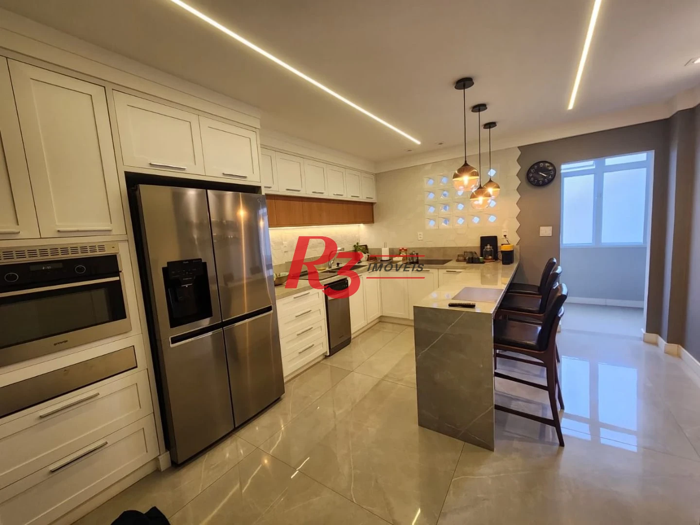 Apartamento com 3 dormitórios à venda, 180 m² por R$ 2.029.000,00 - Ponta da Praia - Santos/SP