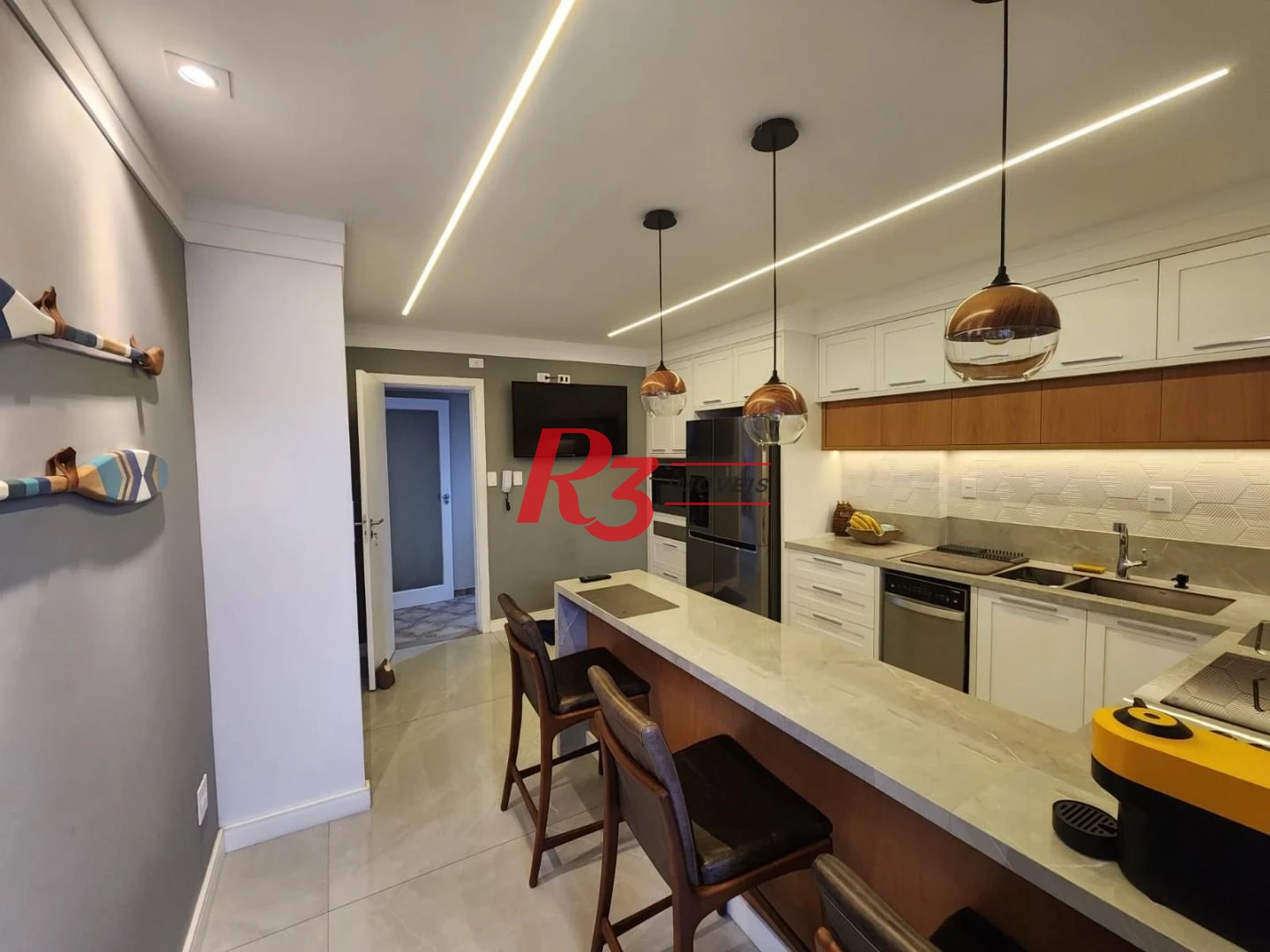 Apartamento com 3 dormitórios à venda, 180 m² por R$ 2.029.000,00 - Ponta da Praia - Santos/SP