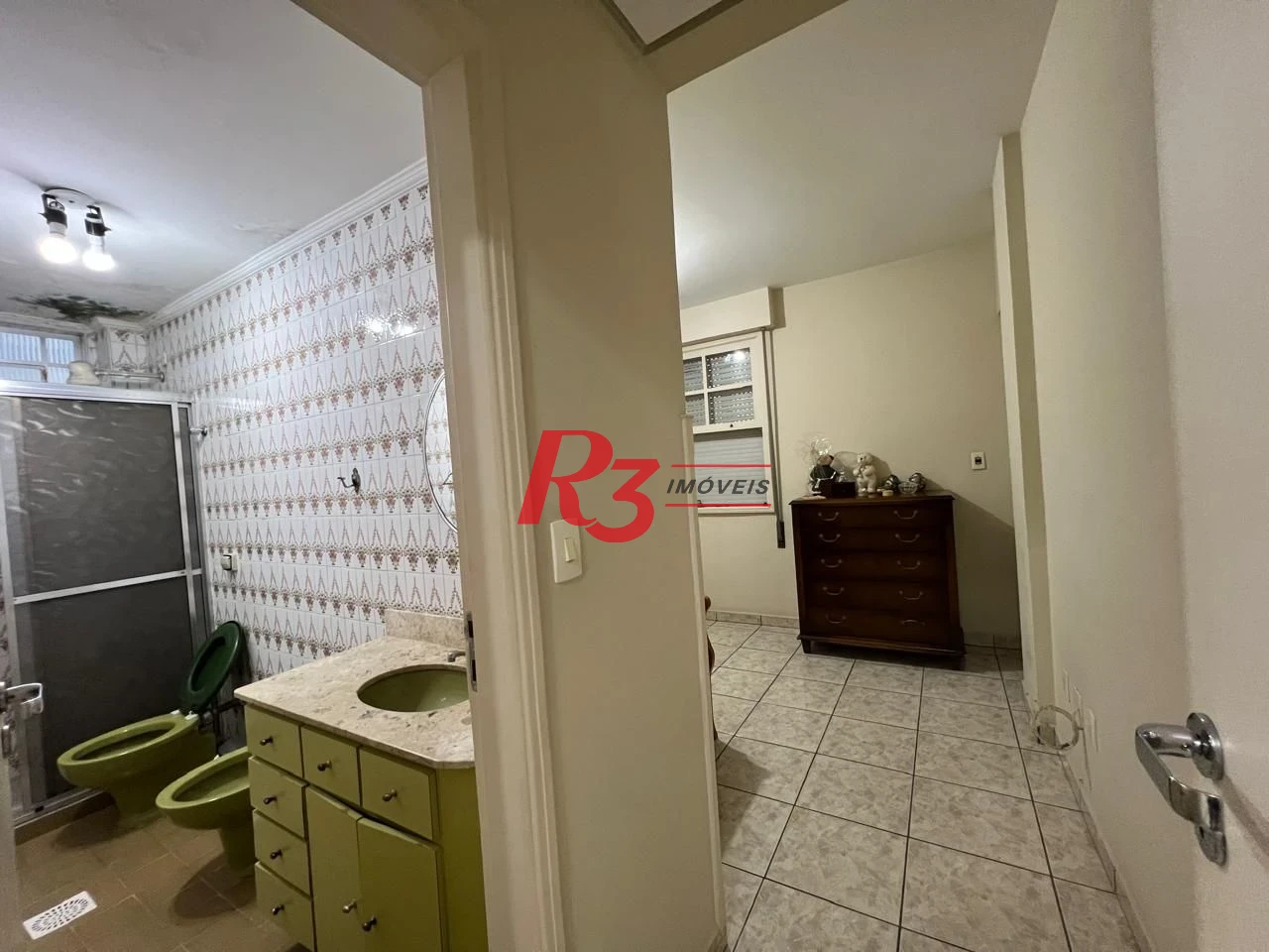 Apartamento com 3 dormitórios para alugar, 110 m² por R$ 6.000,00/mês - Pompéia - Santos/SP