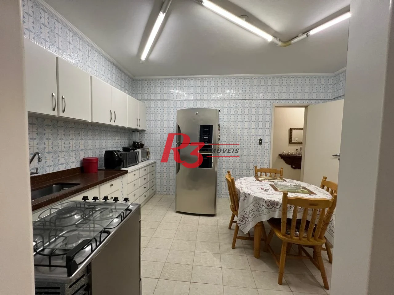 Apartamento com 3 dormitórios para alugar, 110 m² por R$ 6.000,00/mês - Pompéia - Santos/SP
