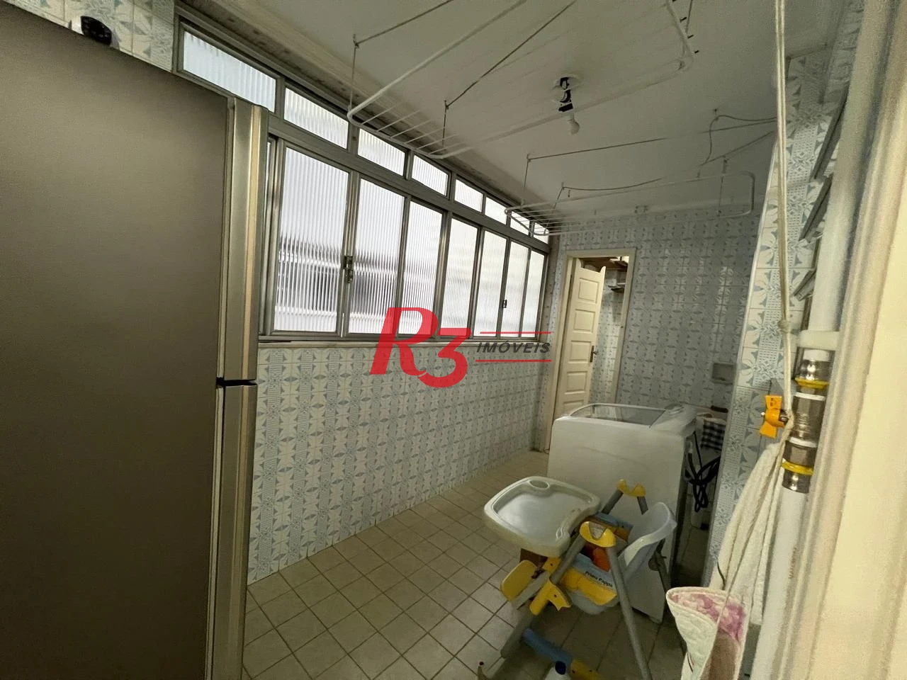 Apartamento com 3 dormitórios para alugar, 110 m² por R$ 6.000,00/mês - Pompéia - Santos/SP