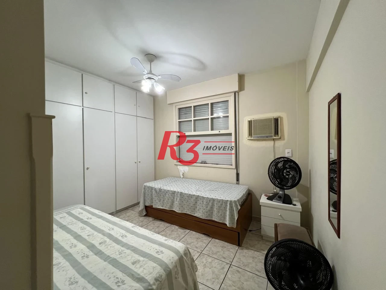 Apartamento com 3 dormitórios para alugar, 110 m² por R$ 6.000,00/mês - Pompéia - Santos/SP