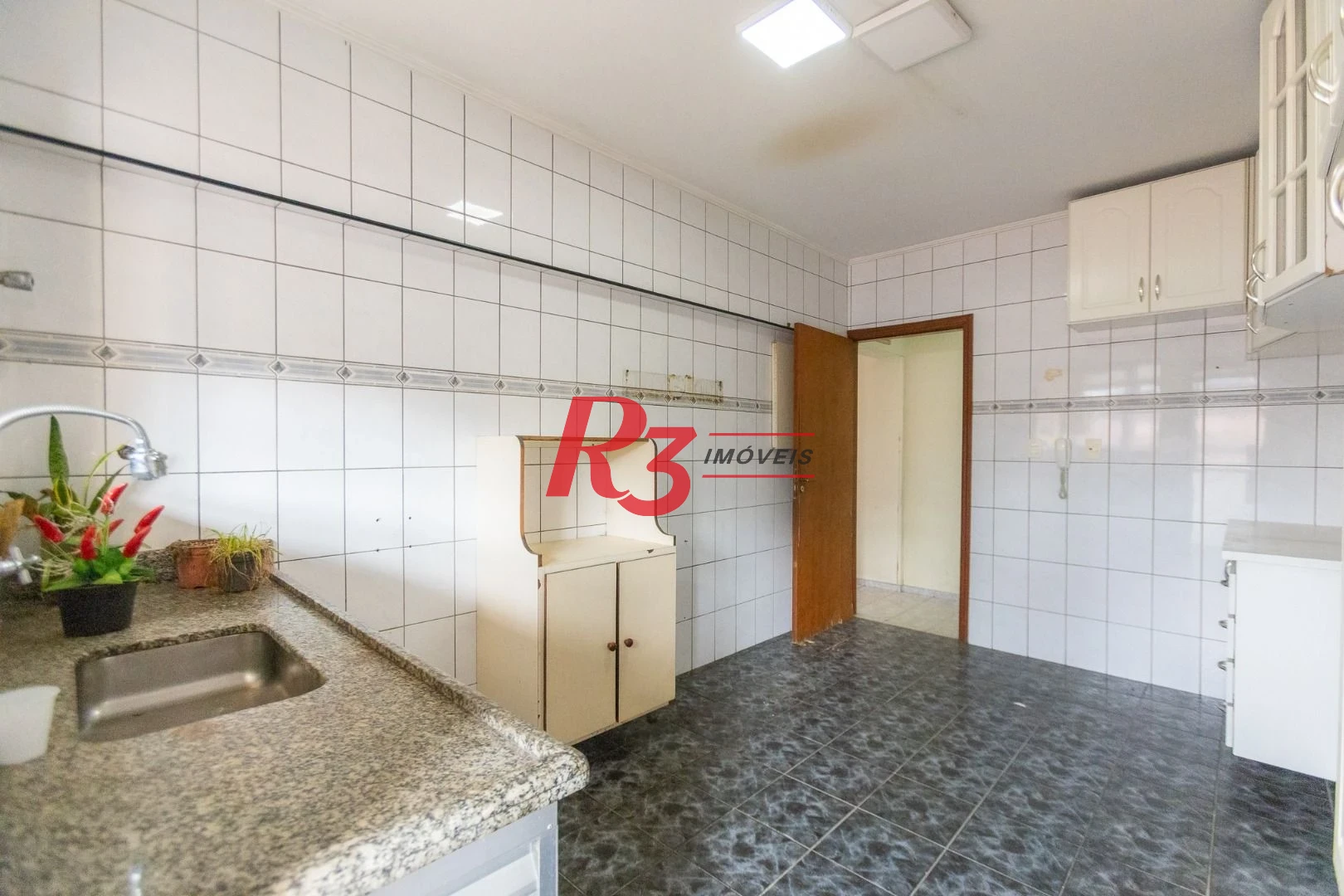 Apartamento com 2 dormitórios para alugar, 100 m² por R$ 4.000,02/mês - Campo Grande - Santos/SP