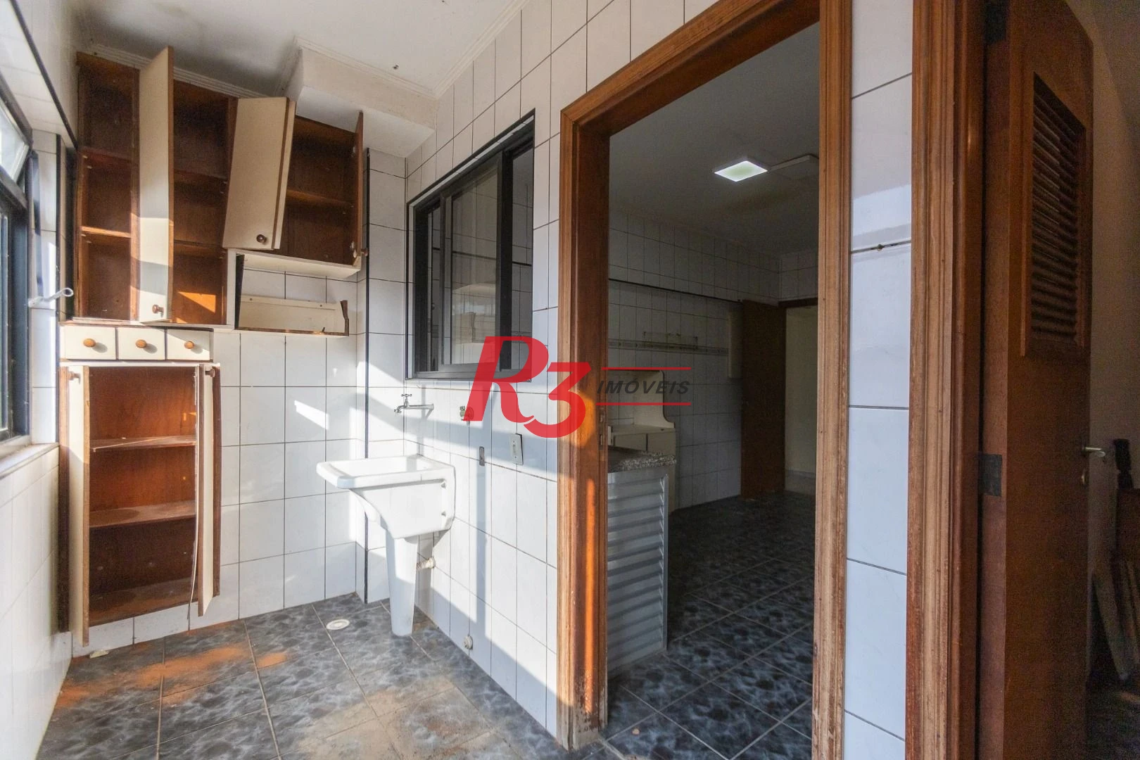 Apartamento com 2 dormitórios para alugar, 100 m² por R$ 4.000,02/mês - Campo Grande - Santos/SP