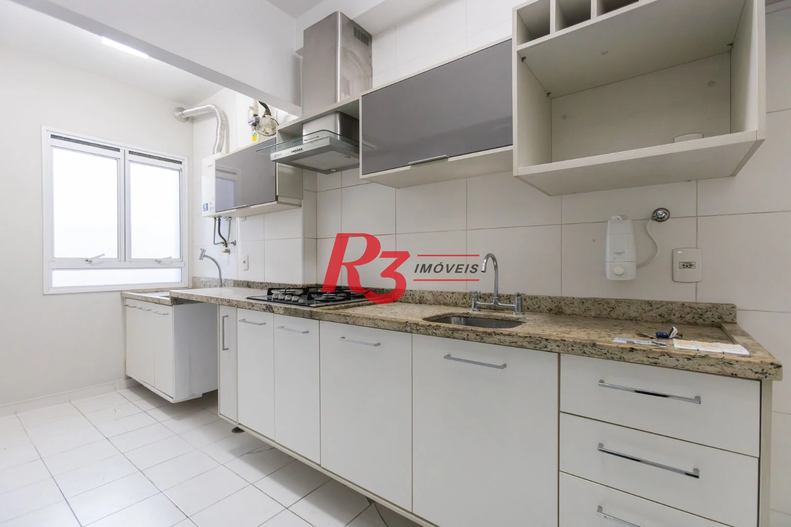 Apartamento com 2 dormitórios, 62 m² - venda por R$ 640.000,00 ou aluguel por R$ 5.169,00/mês - Macuco - Santos/SP
