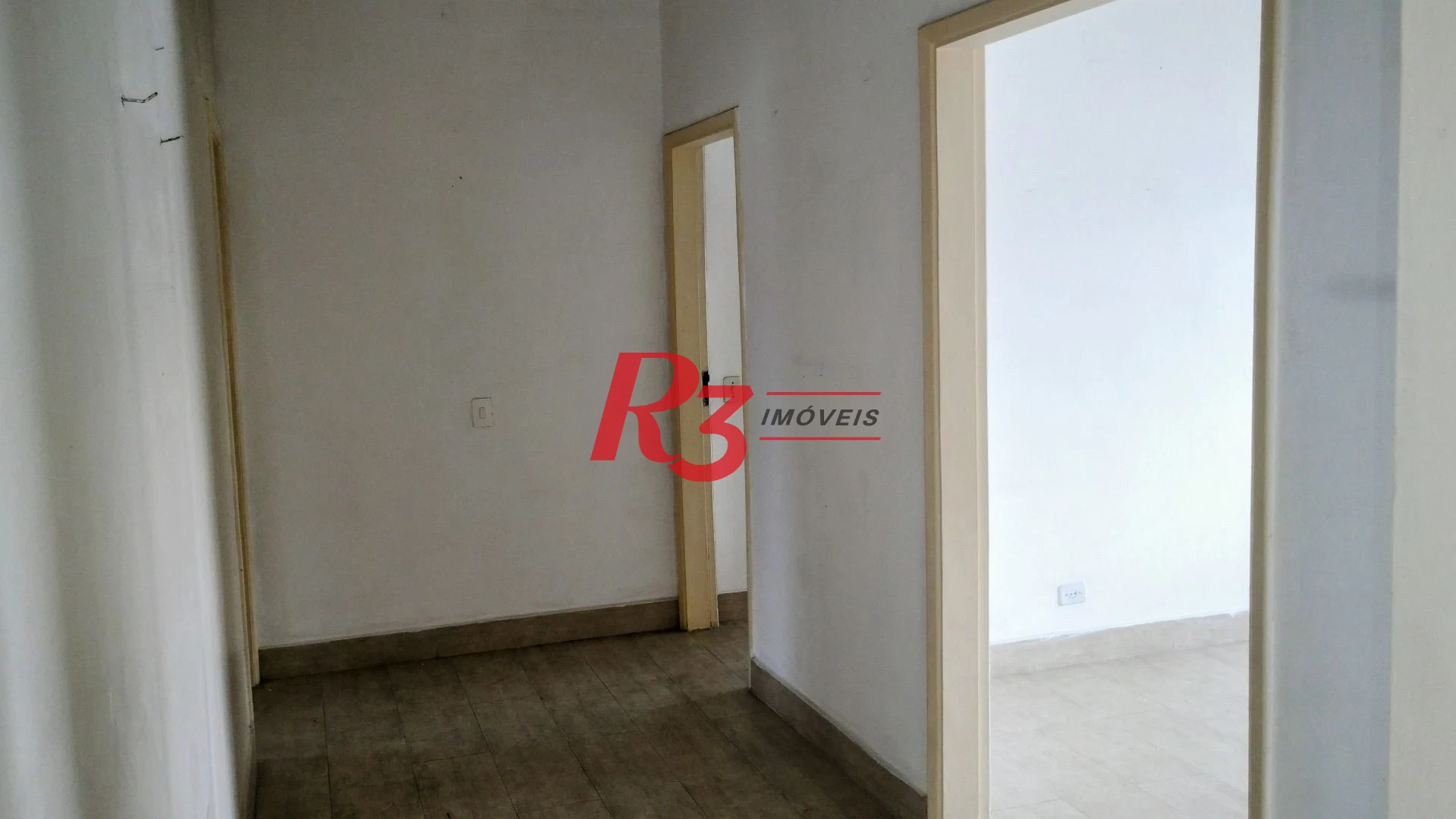 Apartamento com 3 dormitórios à venda, 235 m² por R$ 1.800.000,00 - Ilha Porchat - São Vicente/SP