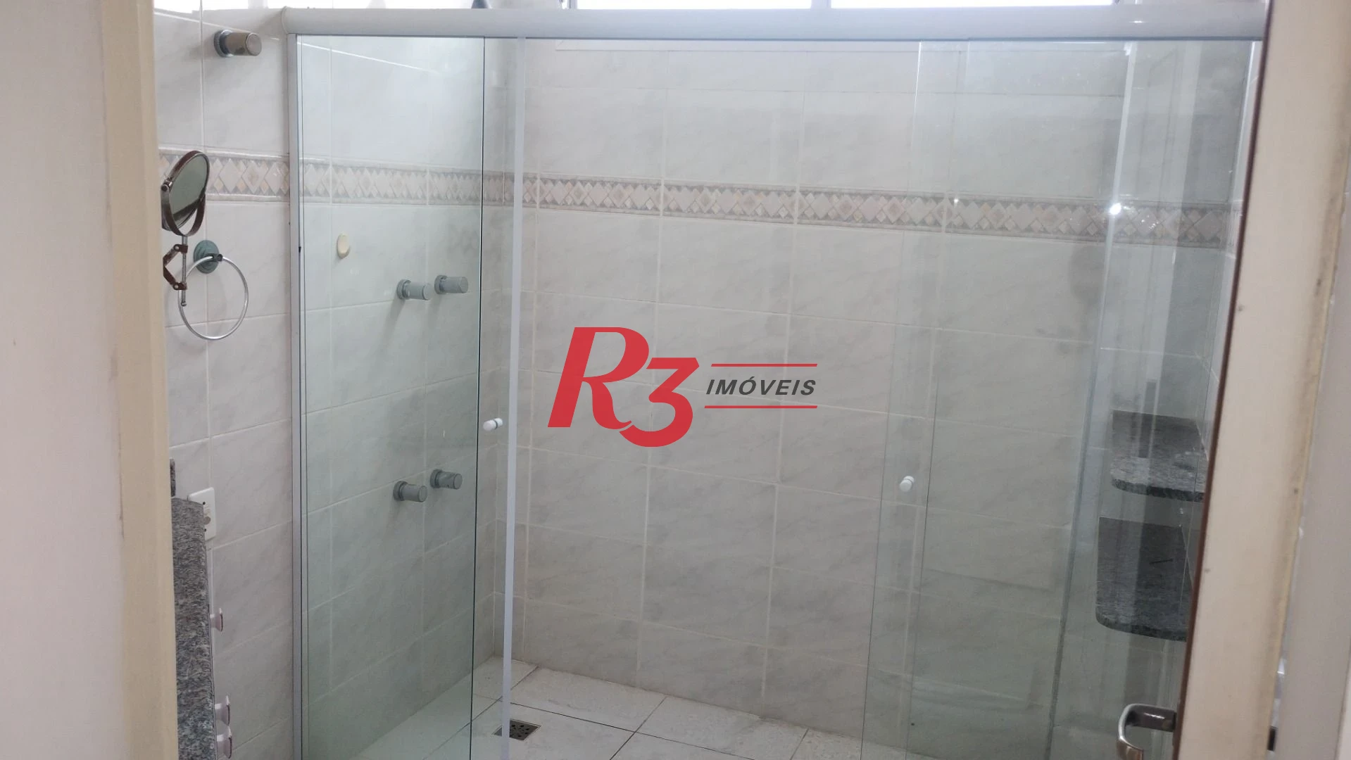Apartamento com 3 dormitórios à venda, 235 m² por R$ 1.800.000,00 - Ilha Porchat - São Vicente/SP