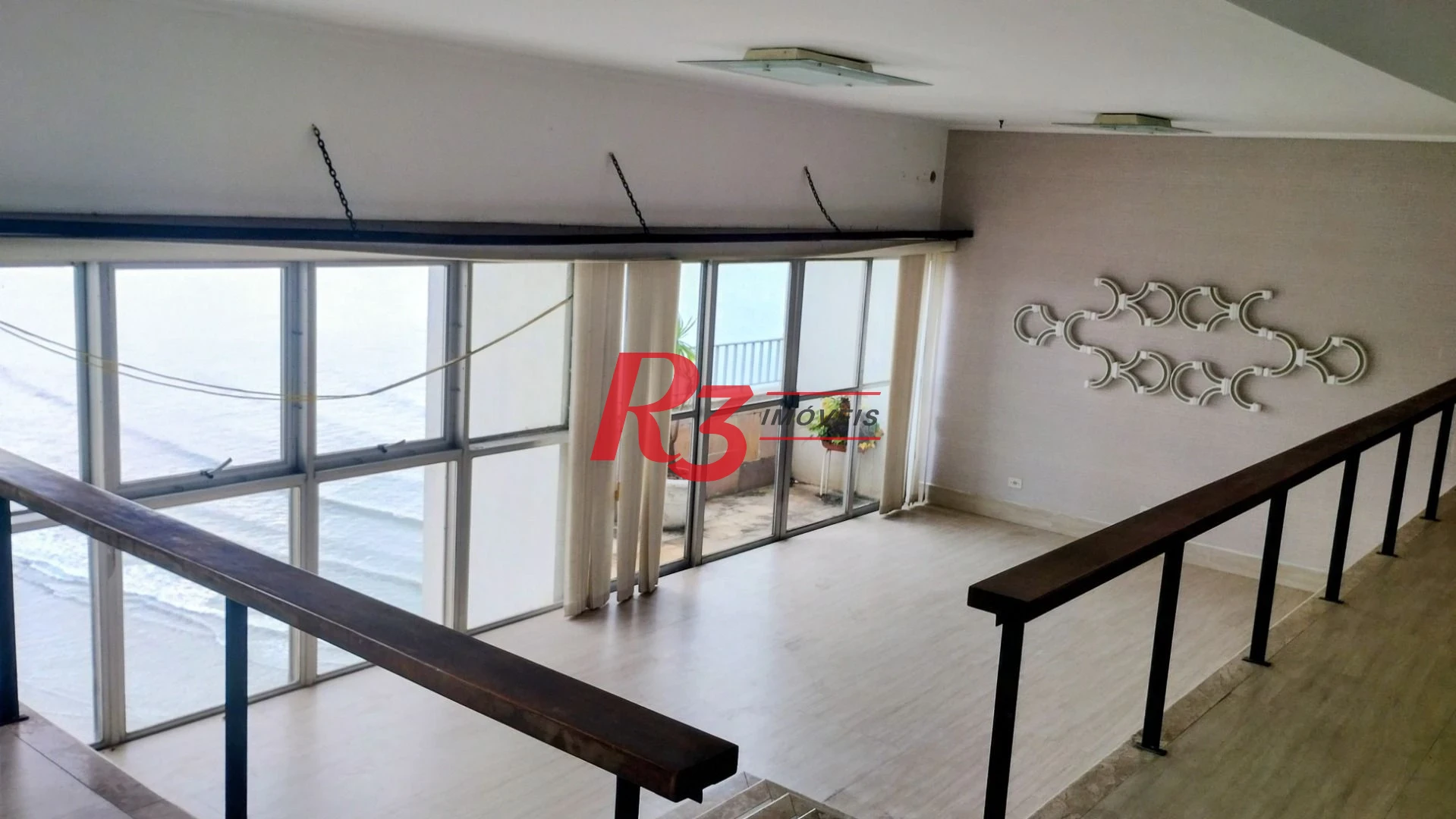 Apartamento com 3 dormitórios à venda, 235 m² por R$ 1.800.000,00 - Ilha Porchat - São Vicente/SP