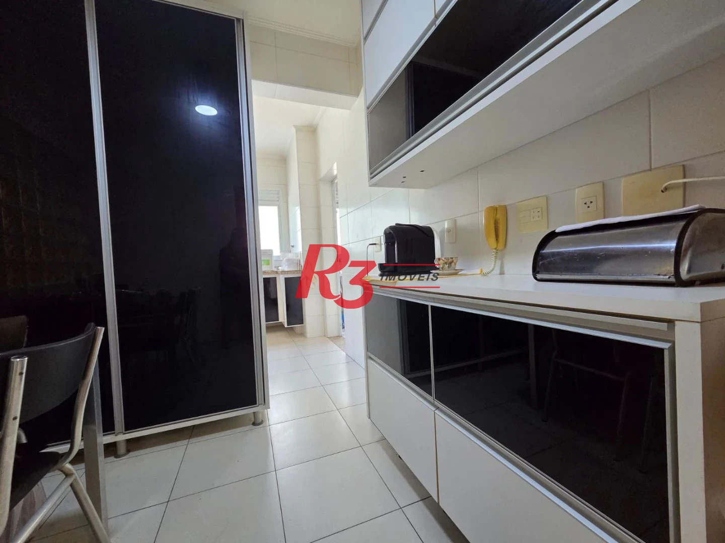 Apartamento com 4 dormitórios à venda, 243 m² por R$ 2.700.000,00 - Gonzaga - Santos/SP