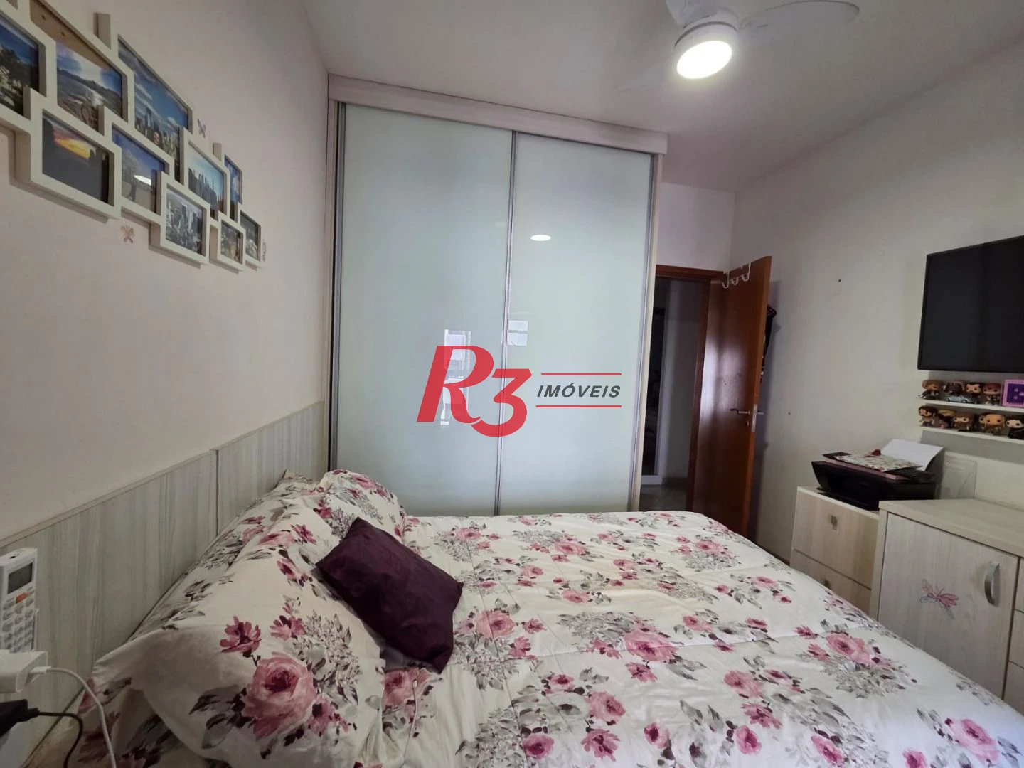 Apartamento com 4 dormitórios à venda, 243 m² por R$ 2.700.000,00 - Gonzaga - Santos/SP