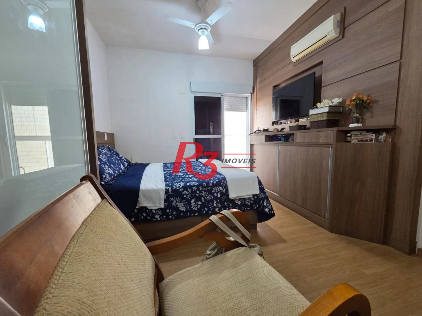 Apartamento com 4 dormitórios à venda, 243 m² por R$ 2.700.000,00 - Gonzaga - Santos/SP