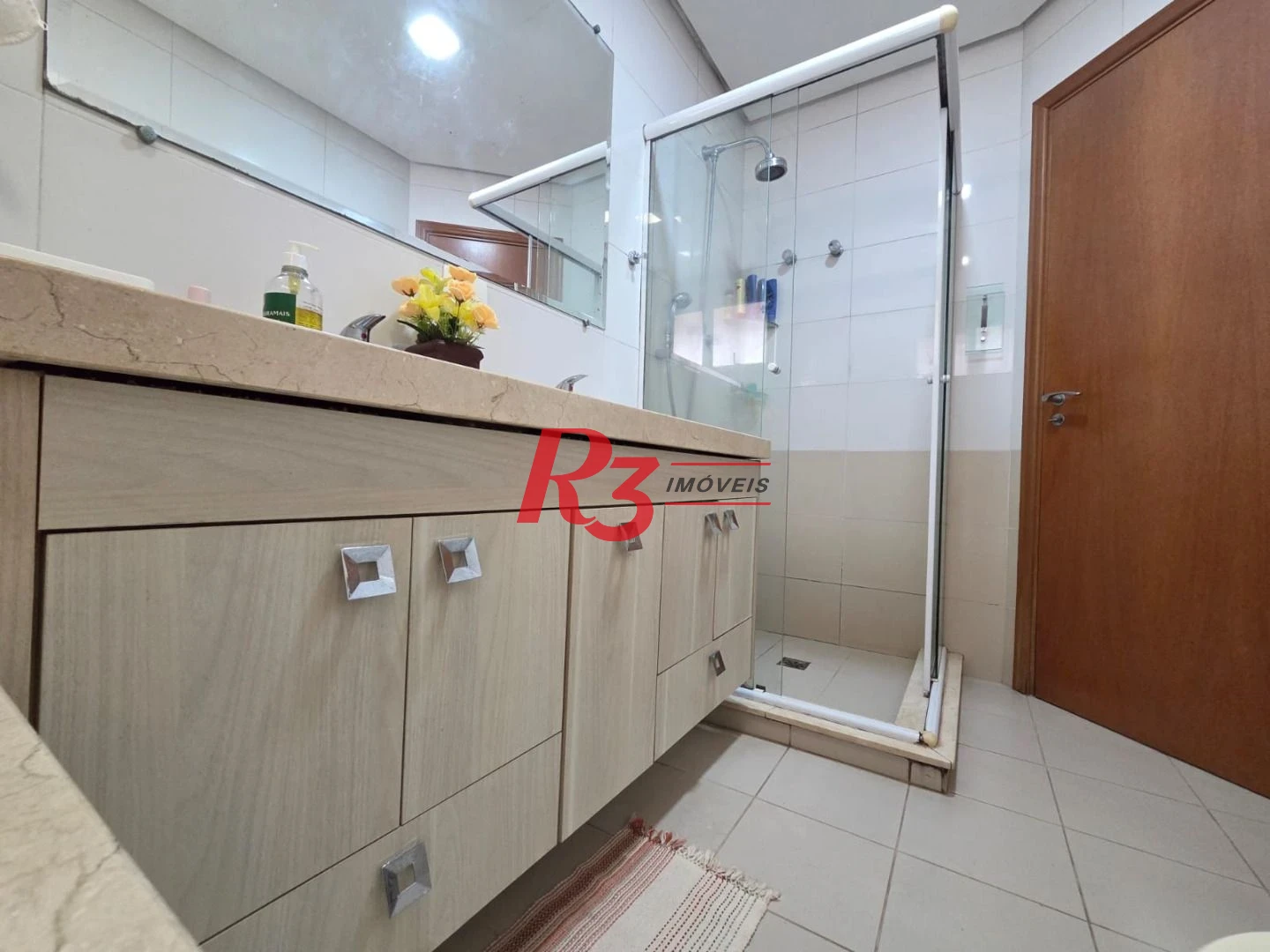 Apartamento com 4 dormitórios à venda, 243 m² por R$ 2.700.000,00 - Gonzaga - Santos/SP