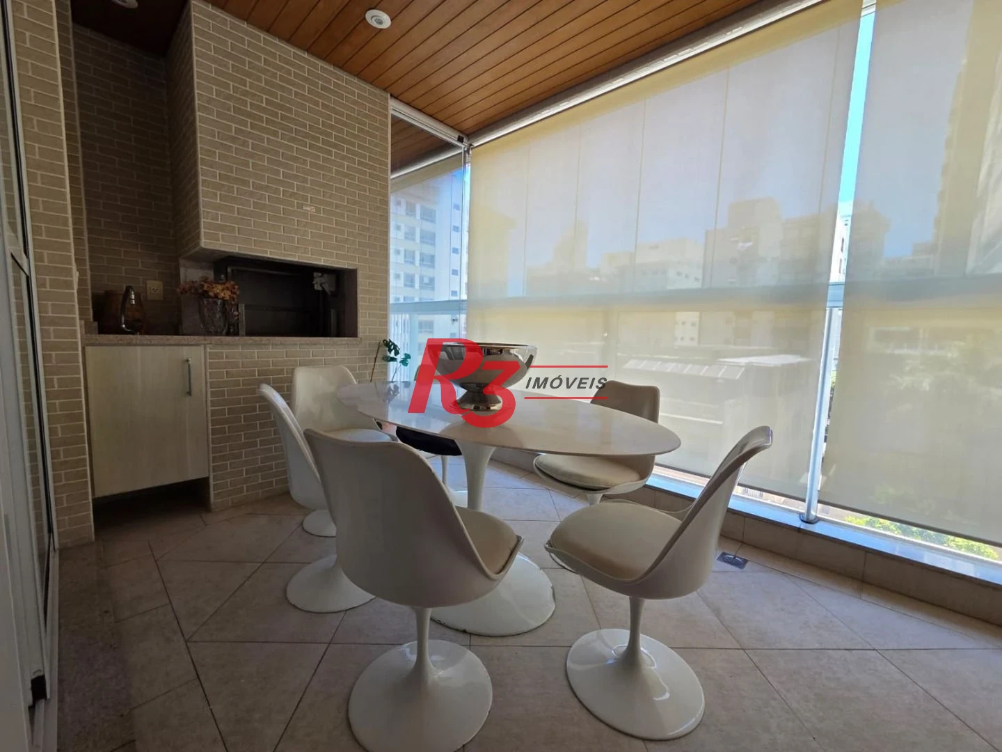 Apartamento com 4 dormitórios à venda, 243 m² por R$ 2.700.000,00 - Gonzaga - Santos/SP
