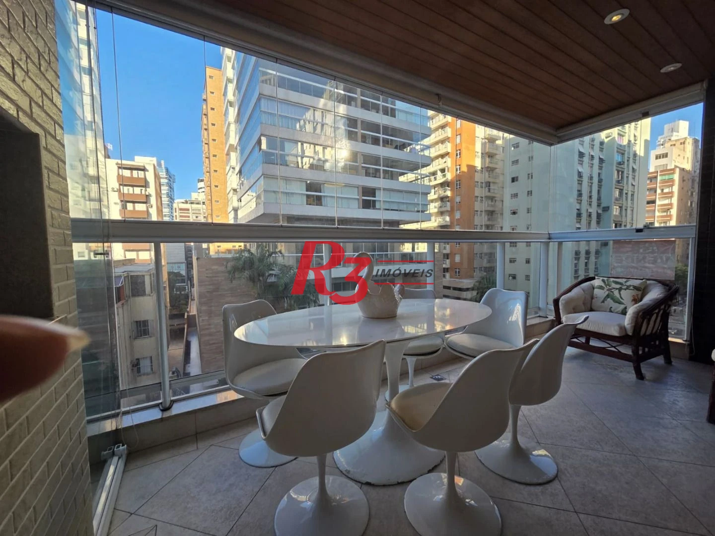 Apartamento com 4 dormitórios à venda, 243 m² por R$ 2.700.000,00 - Gonzaga - Santos/SP