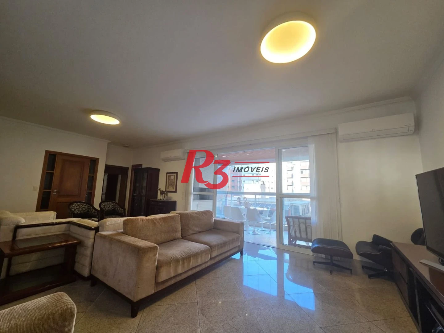 Apartamento com 4 dormitórios à venda, 243 m² por R$ 2.700.000,00 - Gonzaga - Santos/SP