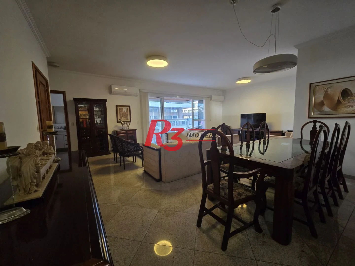 Apartamento com 4 dormitórios à venda, 243 m² por R$ 2.700.000,00 - Gonzaga - Santos/SP