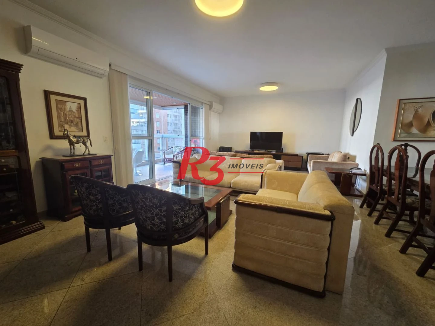 Apartamento com 4 dormitórios à venda, 243 m² por R$ 2.700.000,00 - Gonzaga - Santos/SP