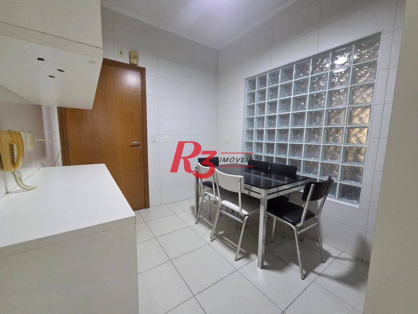 Apartamento com 4 dormitórios à venda, 243 m² por R$ 2.700.000,00 - Gonzaga - Santos/SP