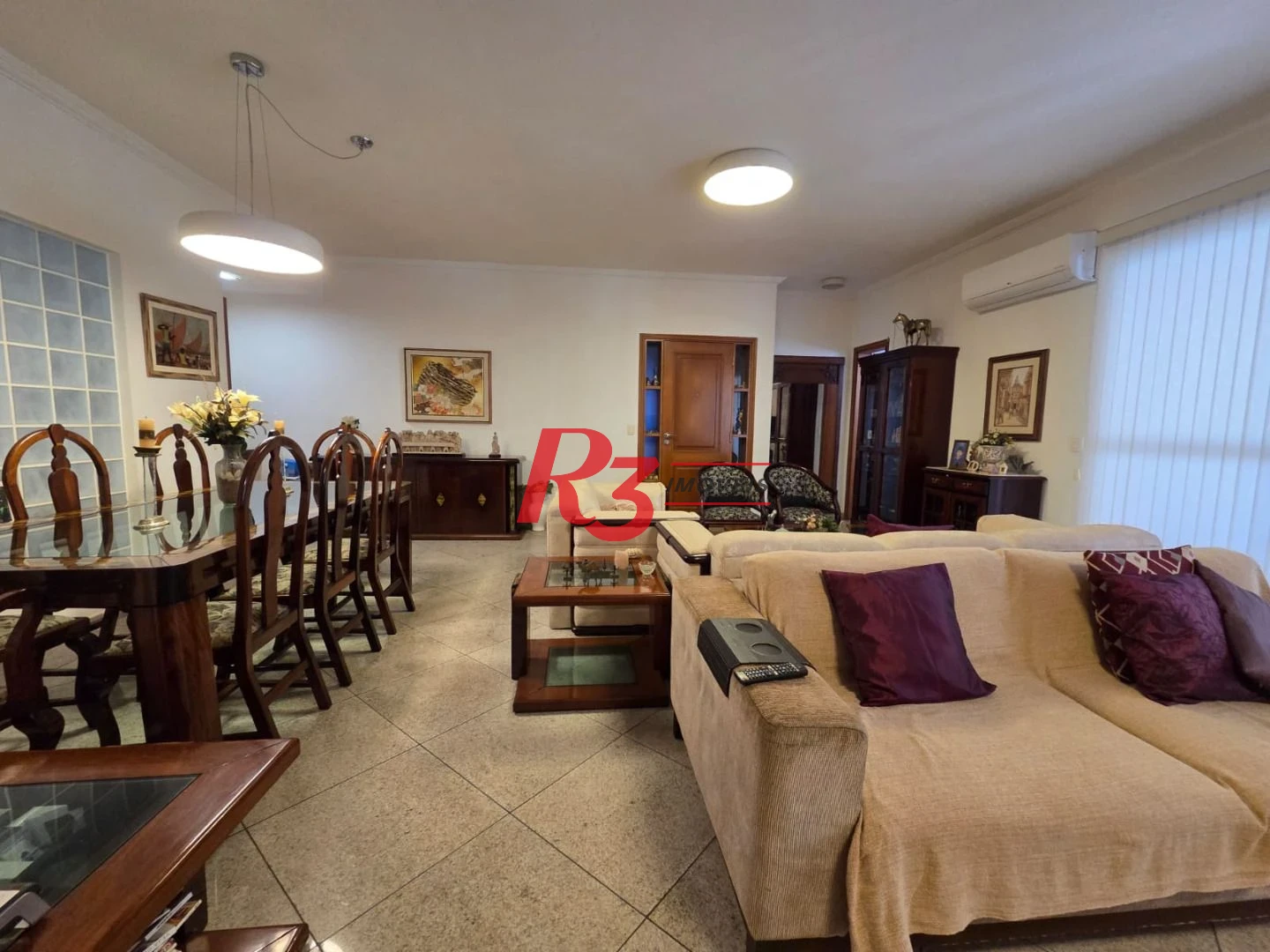 Apartamento com 4 dormitórios à venda, 243 m² por R$ 2.700.000,00 - Gonzaga - Santos/SP