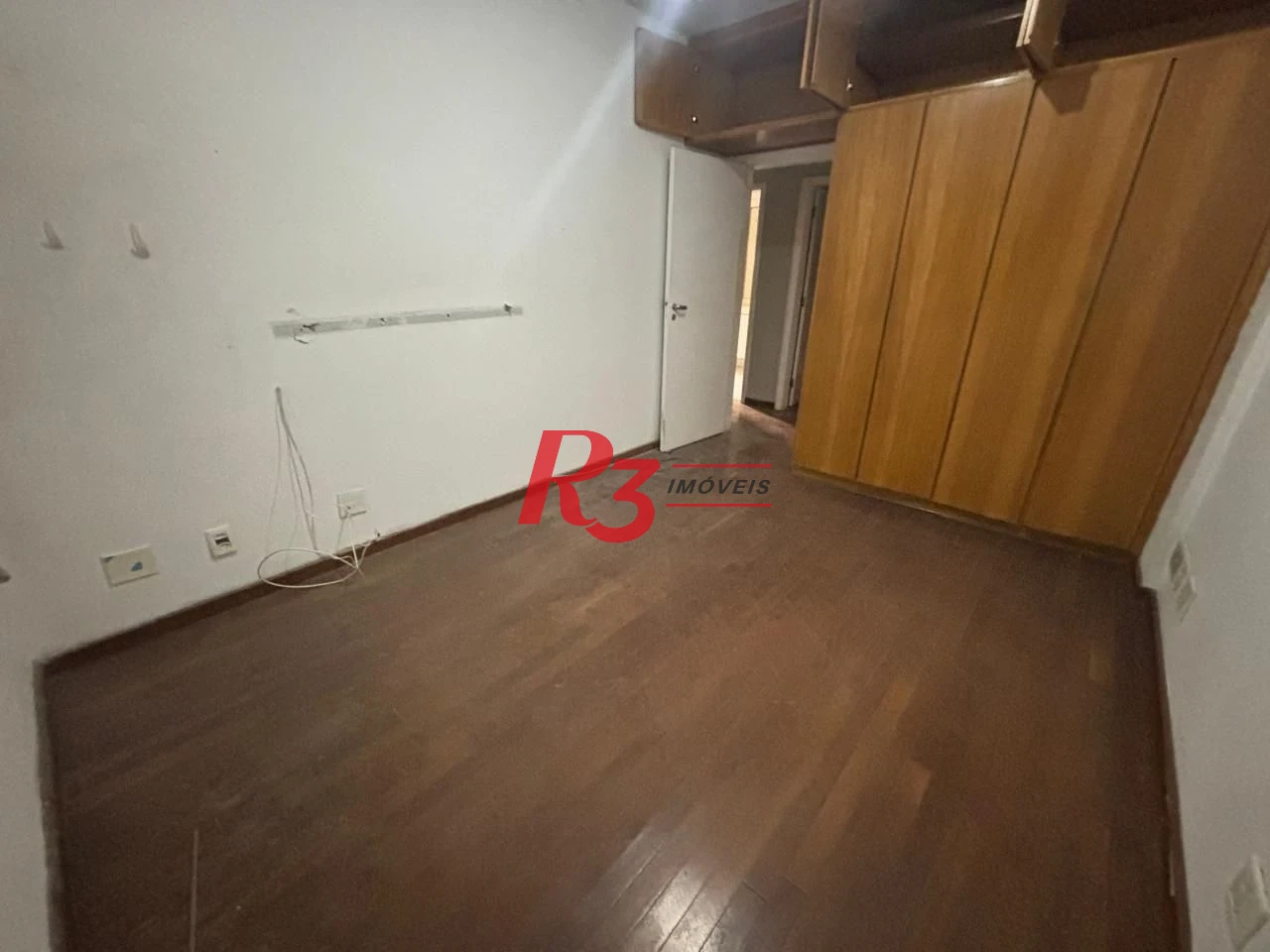 Apartamento com 3 dormitórios à venda, 162 m² por R$ 820.000,00 - Ponta da Praia - Santos/SP