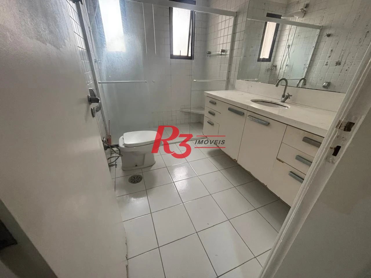 Apartamento com 3 dormitórios à venda, 162 m² por R$ 820.000,00 - Ponta da Praia - Santos/SP